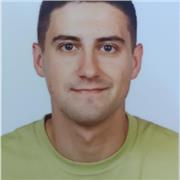 Graduado en Historia imparte clases de Latín, Griego e Historia para todos los niveles